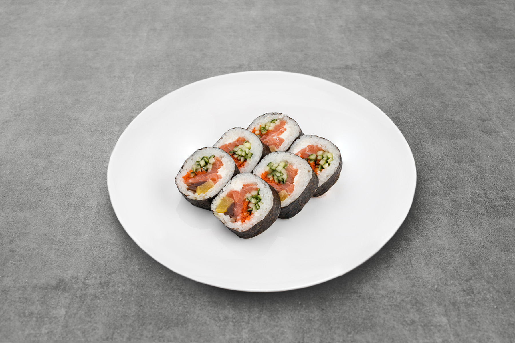 Futomaki salmon photo