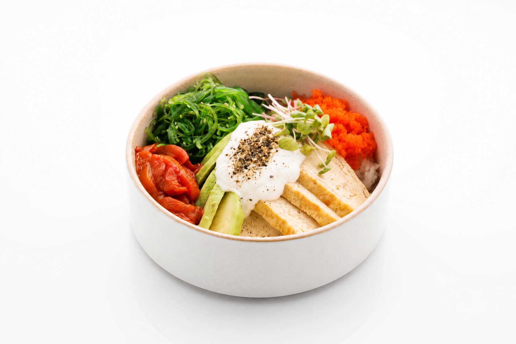Bowl z tamago i ryżem — zdjęcie